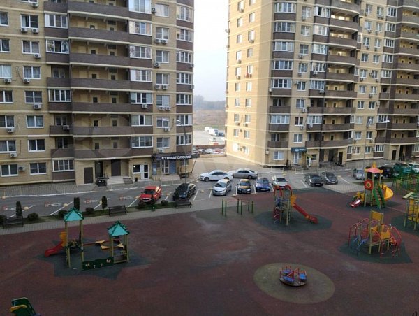 2-комн квартира, 61.2 м², р-н Гидростроителей (№126287)