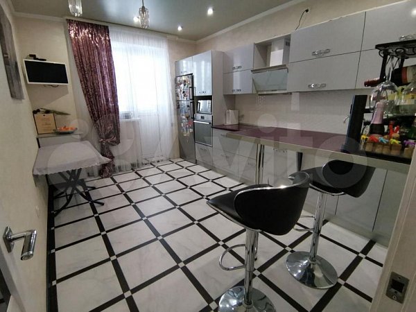 2-комн квартира, 61.6 м², р-н Российский п (№126897)