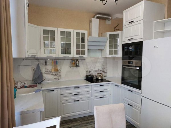 Продается 4-комн квартира, 107 м², р-н Российская ул, 