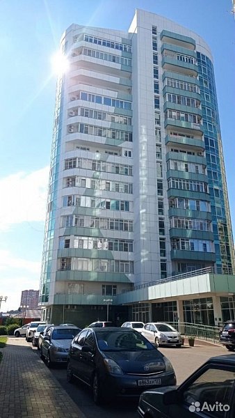 2-комн квартира, 79 м², р-н Центр (№130650)