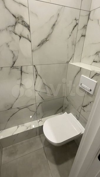 2-комн квартира, 65 м², р-н Российская ул (№130128)