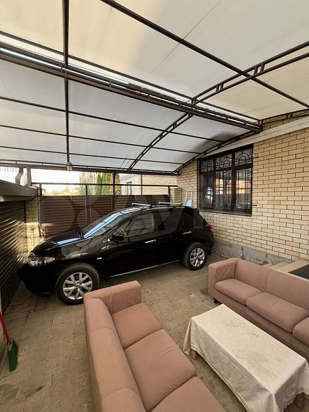 4-комн квартира, 107 м², р-н Российская ул (№126214)
