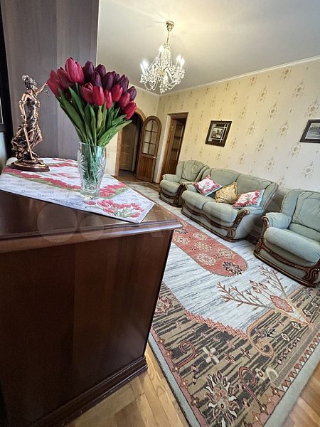 4-комн квартира, 100 м², р-н Восточно-кругликовский (№129076)