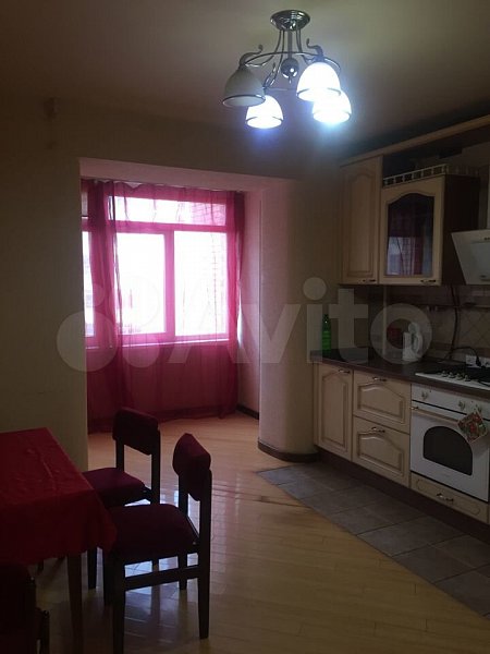 2-комн квартира, 85 м², р-н Парк Галицкого (№129606)