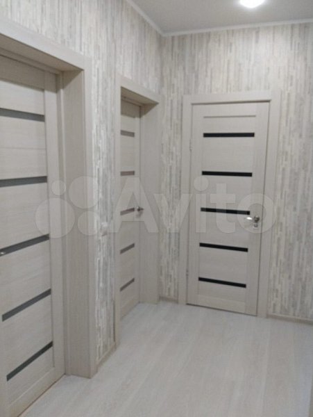 2-комн квартира, 61.2 м², р-н Гидростроителей (№126287)