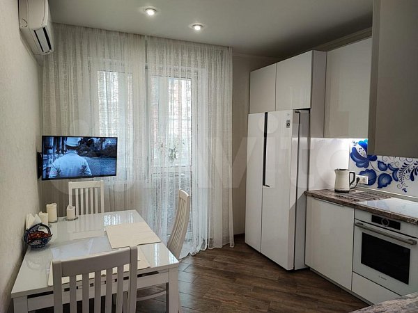 2-комн квартира, 63.1 м², р-н 40-лет Победы (№126170)