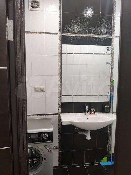 2-комн квартира, 61.5 м², р-н Центр (№125555)