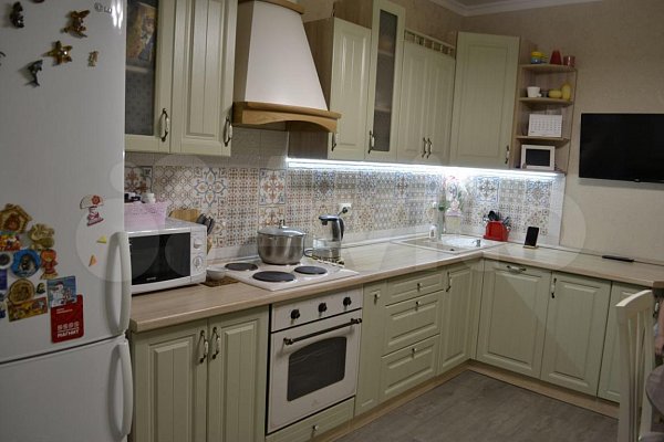 2-комн квартира, 65 м², р-н Петра Метальникова (№124439)