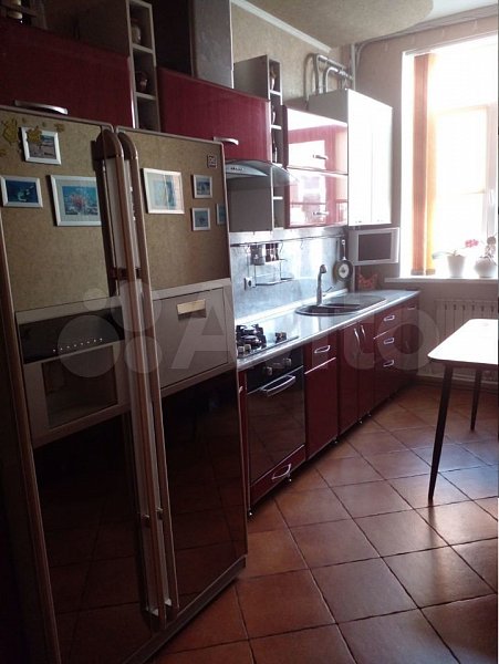 Продается 2-комн квартира, 65 м², р-н Российская ул, 