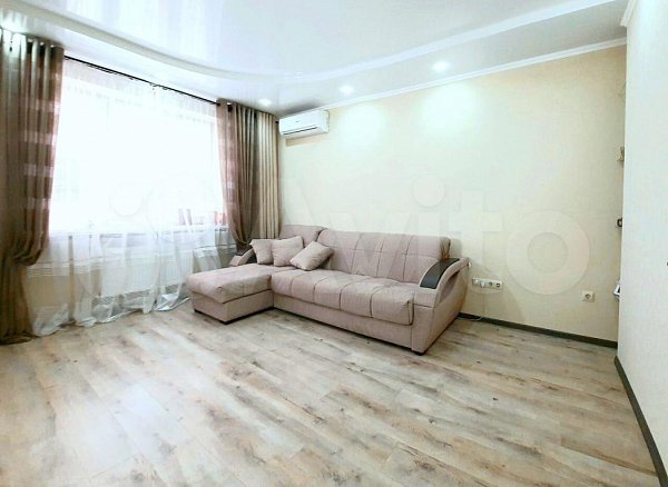 Продается 1-комн квартира, 41.8 м², р-н Восточно-кругликовский, 