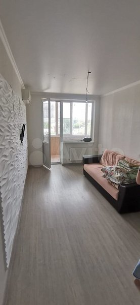 Продается 2-комн квартира, 59.6 м², р-н Российская ул, 