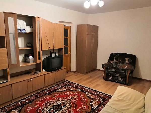 2-комн квартира, 47 м², р-н Центр (№130702)
