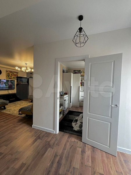 4-комн квартира, 90.6 м², р-н Фестивальный (№128702)