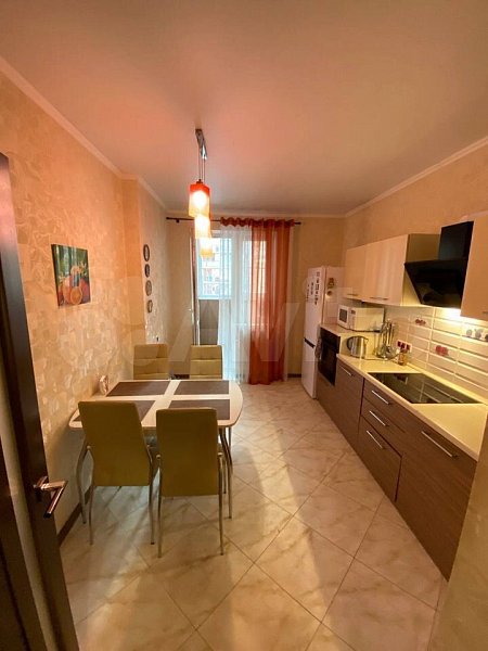 3-комн квартира, 89 м², р-н Фестивальный (№126903)