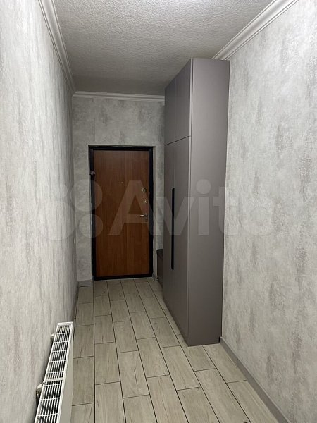 2-комн квартира, 82 м², р-н Российская ул (№124823)