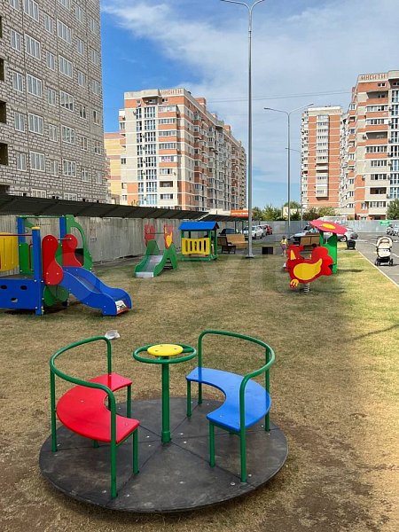 3-комн квартира, 57 м², р-н Петра Метальникова (№124542)