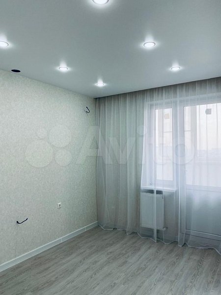 1-комн квартира, 38 м², р-н Российская ул (№127016)