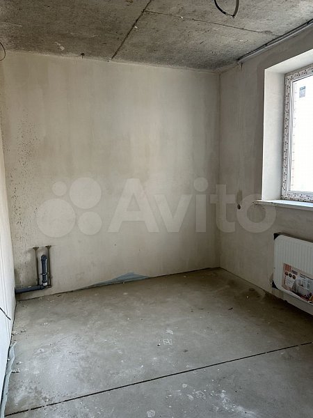 2-комн квартира, 61.7 м², р-н Российская ул (№125393)