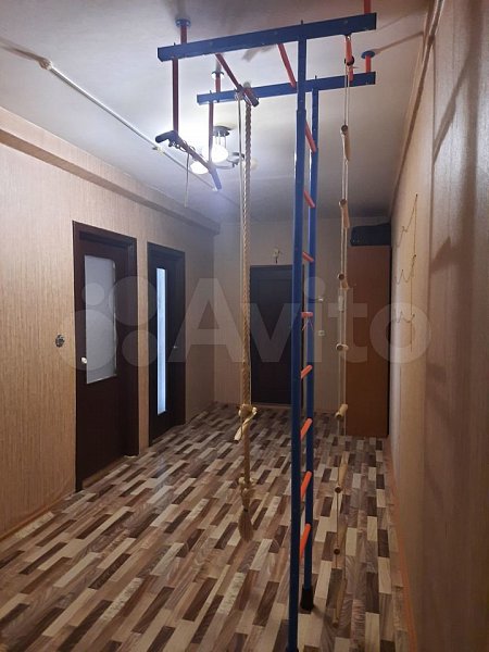 3-комн квартира, 90.7 м², р-н Российская ул (№124663)