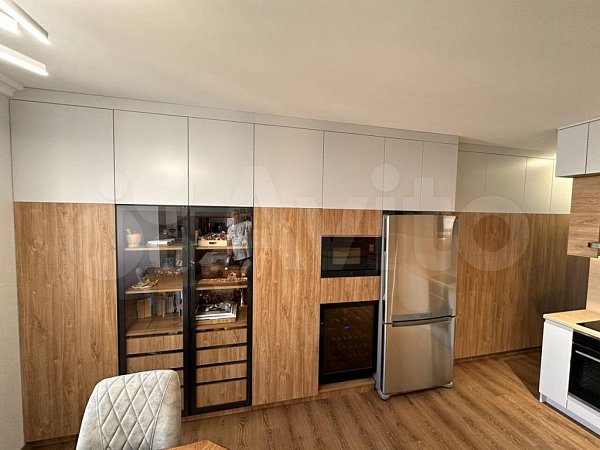 7-комн квартира, 240 м², р-н Фестивальный (№125634)
