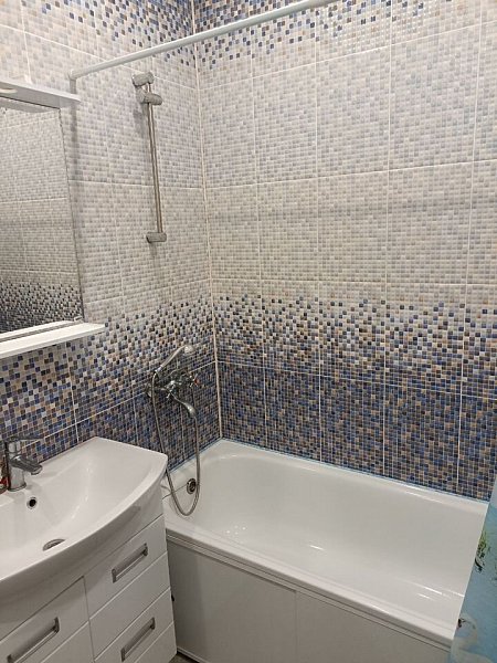 2-комн квартира, 60 м², р-н Восточно-кругликовский (№130477)