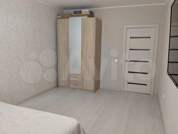 2-комн квартира, 61.2 м², р-н Гидростроителей (№126287)