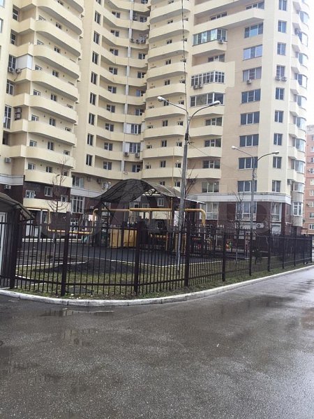 4-комн квартира, 205 м², р-н Центр (№124716)