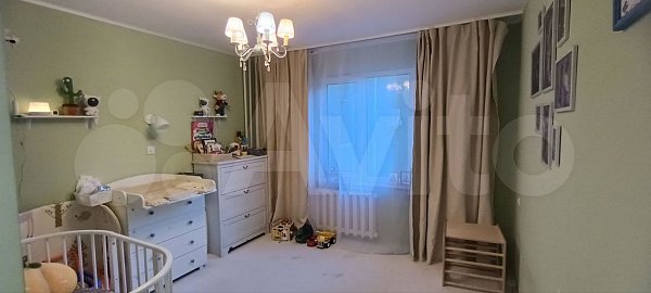 4-комн квартира, 72 м², р-н Гидростроителей (№128670)