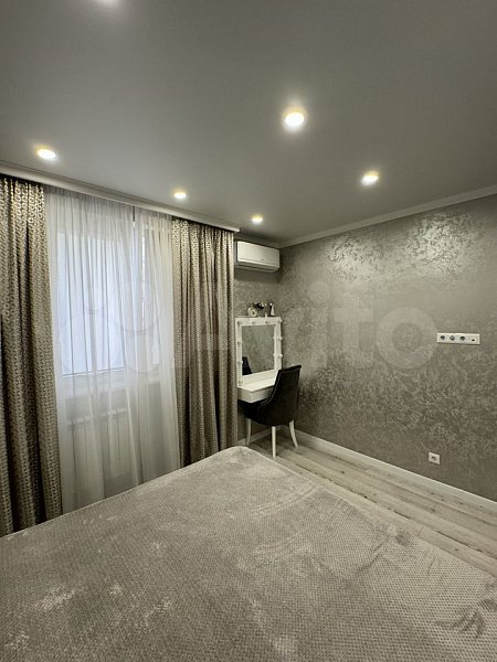 2-комн квартира, 70 м², р-н Парк Галицкого (№124242)
