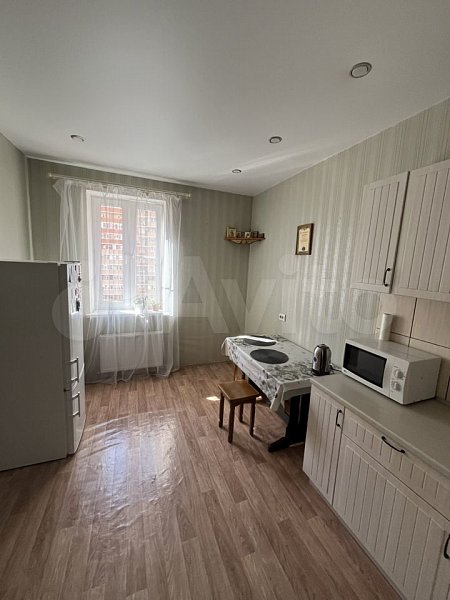1-комн квартира, 40.5 м², р-н Гидростроителей (№129197)