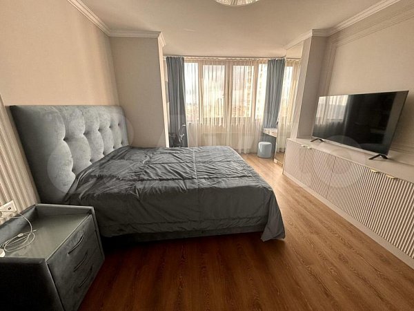 7-комн квартира, 240 м², р-н Фестивальный (№125634)