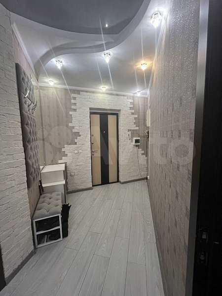 6-комн квартира, 184.6 м², р-н Фестивальный (№125348)
