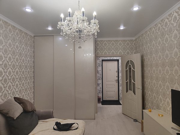 2-комн квартира, 74 м², р-н Гидростроителей (№125513)