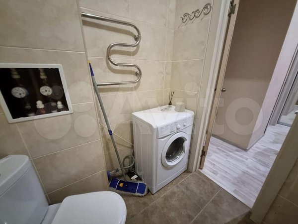 Продается 1-комн квартира, 42 м², р-н Гидростроителей, 