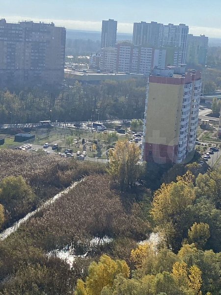 3-комн квартира, 76.2 м², р-н Гидростроителей (№125496)