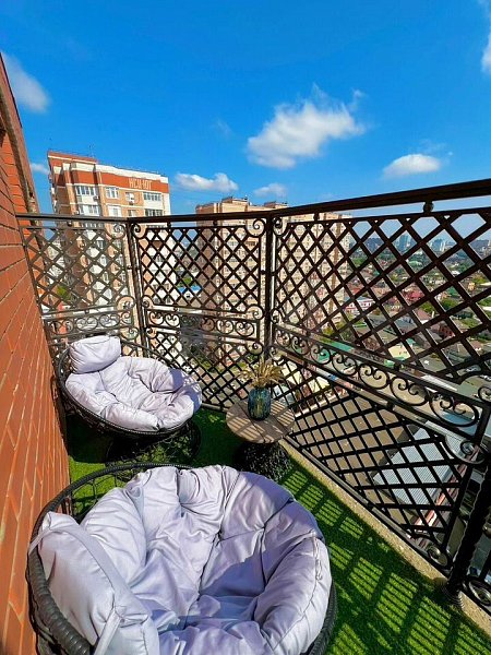 4-комн квартира, 90.6 м², р-н Фестивальный (№128702)