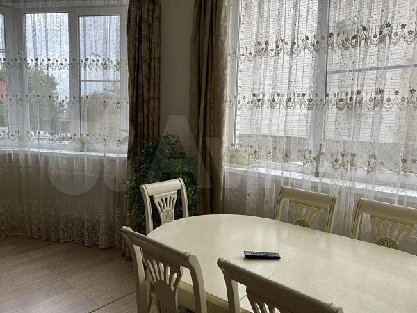 2-комн квартира, 66 м², р-н Центр (№129908)