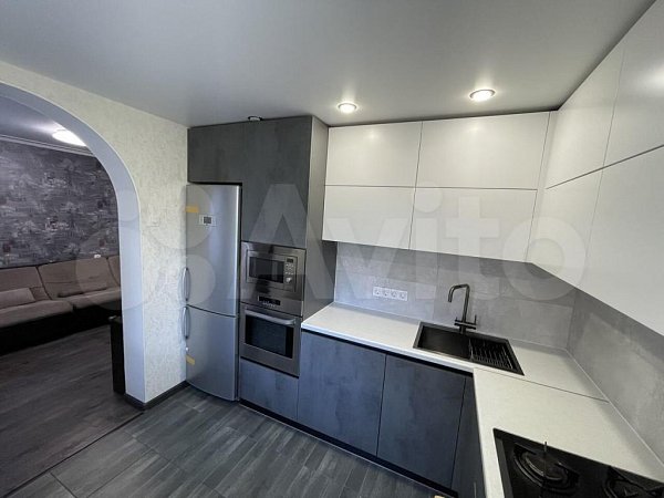 3-комн квартира, 63 м², р-н Гидростроителей (№128220)