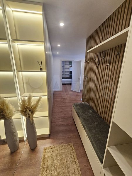 Продается 3-комн квартира, 105 м², р-н Гидростроителей, 