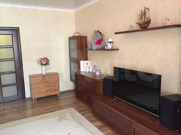 2-комн квартира, 71 м², р-н Центр (№128388)