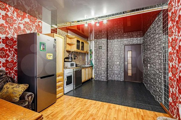 3-комн квартира, 90.9 м², р-н Фестивальный (№123780)