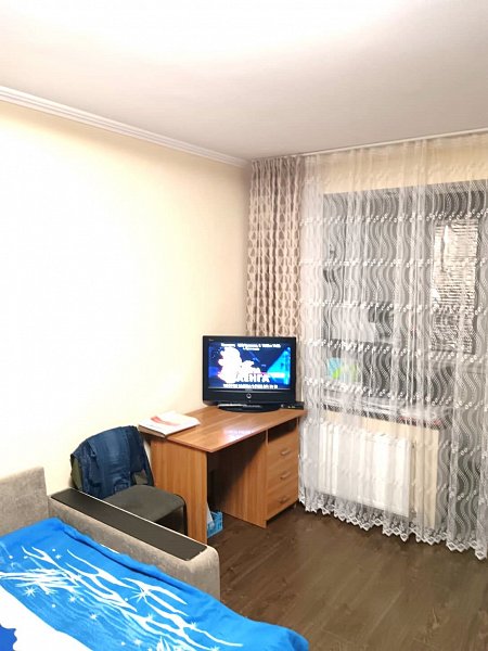 2-комн квартира, 40.8 м², р-н Знаменский (№122772)