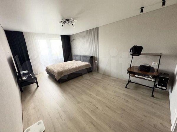 2-комн квартира, 80.6 м², р-н 40-лет Победы (№127027)