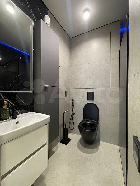 3-комн квартира, 72 м², р-н Гидростроителей (№130004)