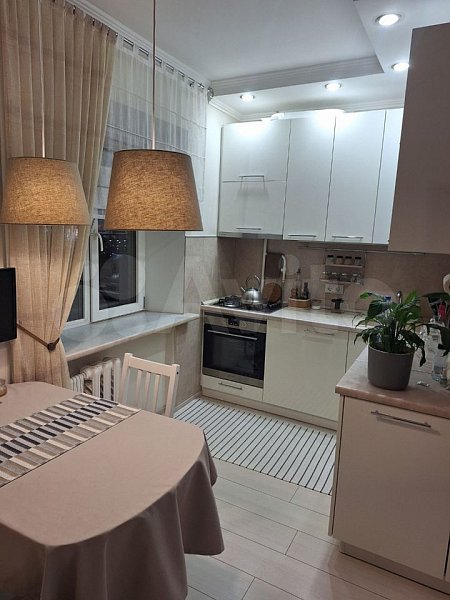 2-комн квартира, 46.5 м², р-н Центр (№129670)