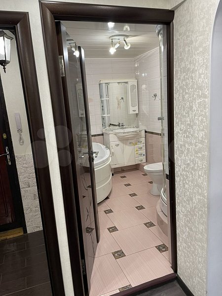 3-комн квартира, 63 м², р-н Гидростроителей (№128220)