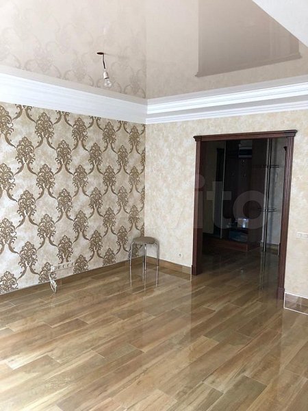 2-комн квартира, 65 м², р-н Гидростроителей (№123898)