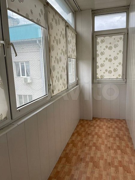 2-комн квартира, 85.1 м², р-н Российская ул (№130467)