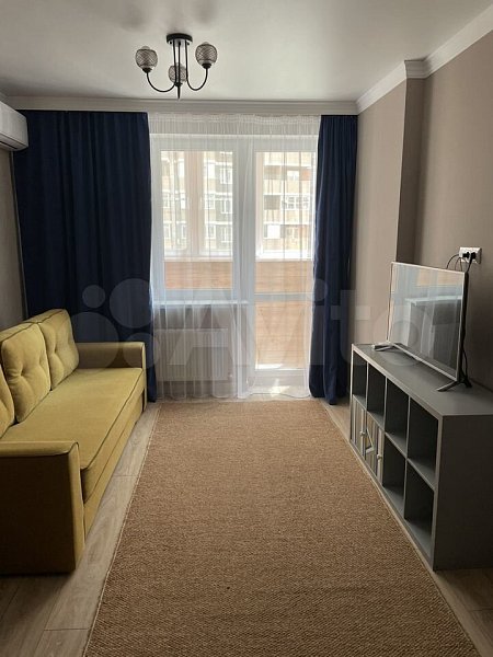 1-комн квартира, 38.4 м², р-н Гидростроителей (№128179)