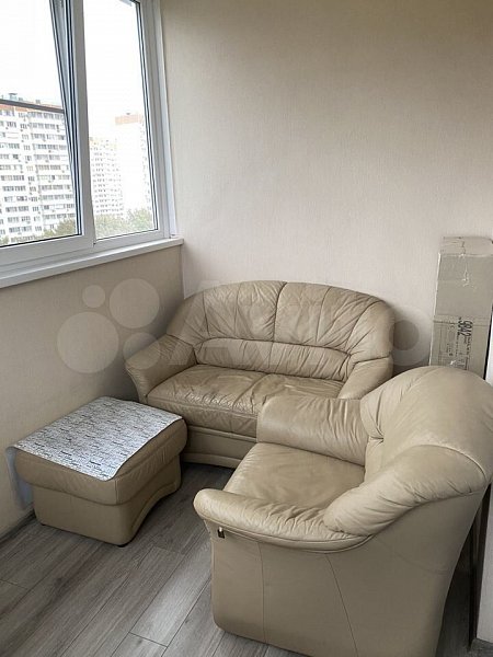 4-комн квартира, 115 м², р-н Российская ул (№125538)